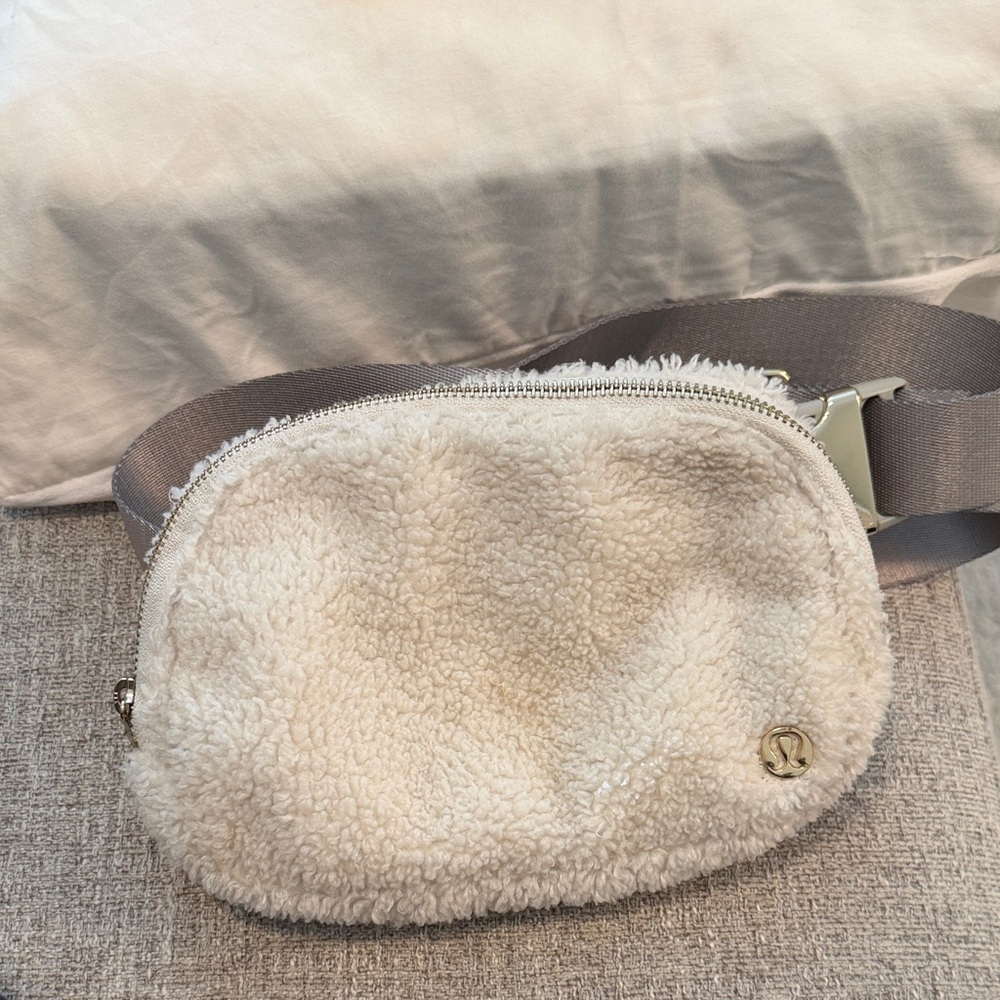 lululemon athletica White Sherpa Crossbody Bag